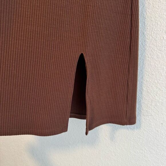 Reformation Skylar Knit Dress NWT in Cafe Brown XS - Picture 8 of 14